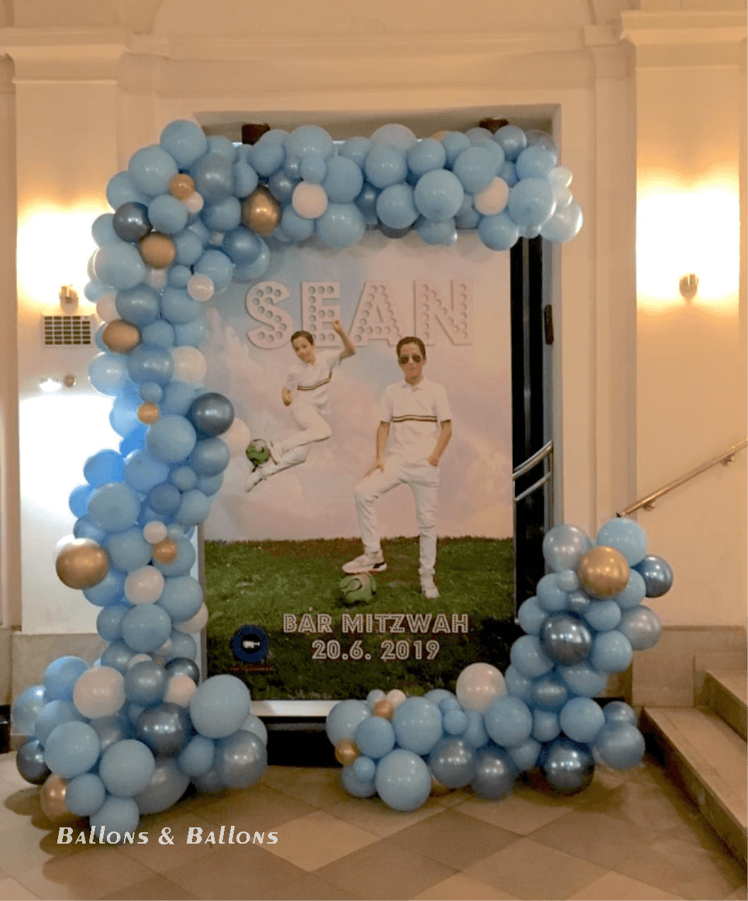 Eine Foto-Shooting-Poster mit Ballons in Wien